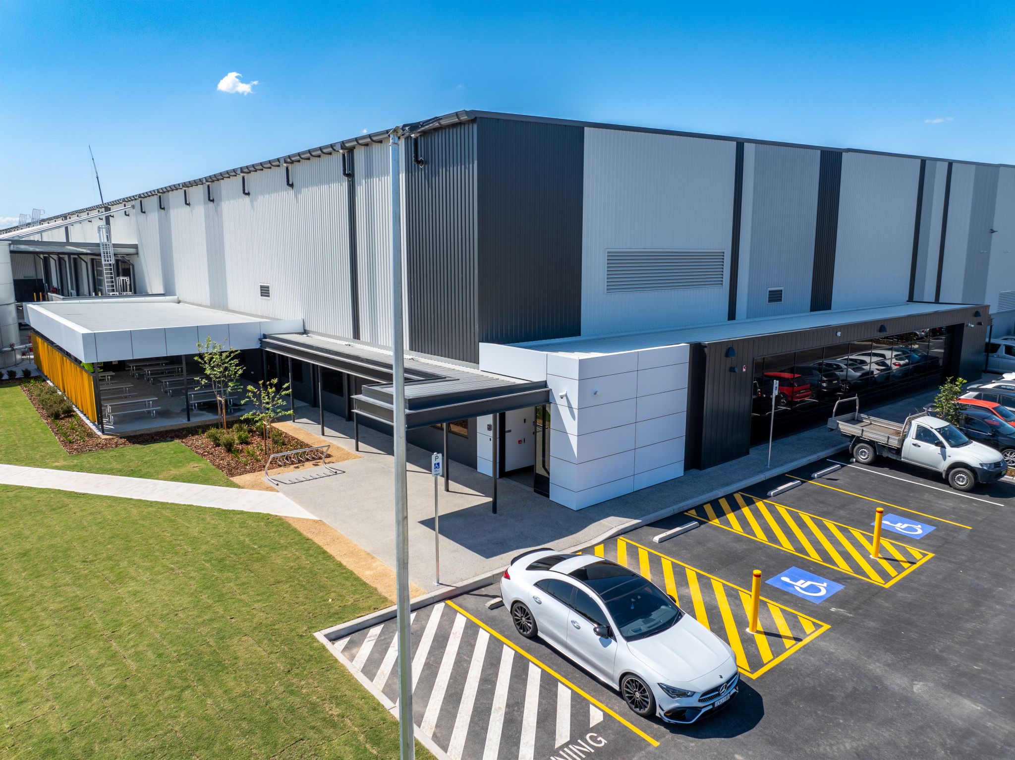 3PL facility front